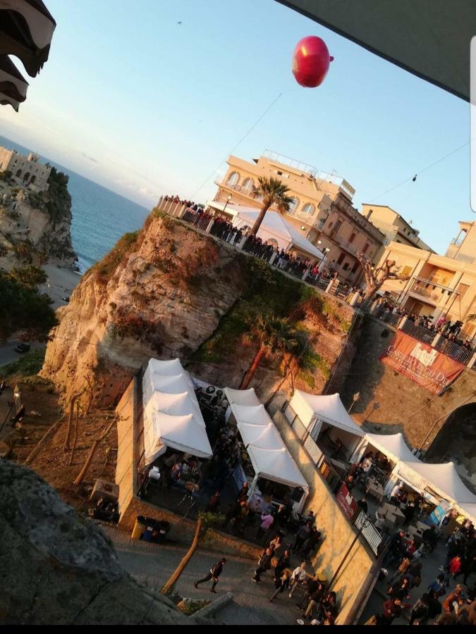 Oudeis Holidays Apartments Tropea Exterior foto